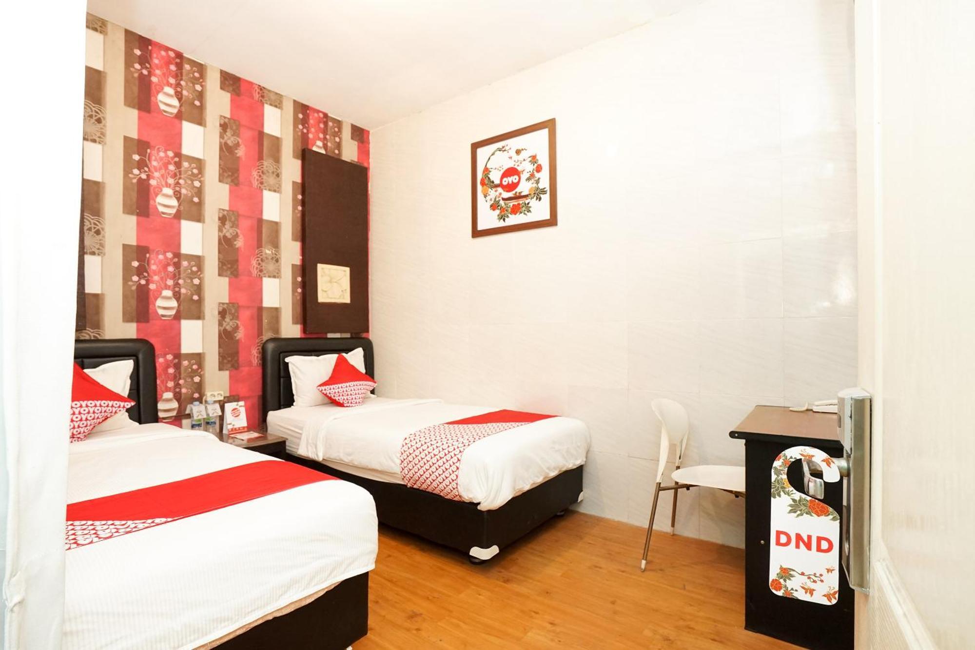 Oyo 425 Mojokerto Guesthouse ภายนอก รูปภาพ