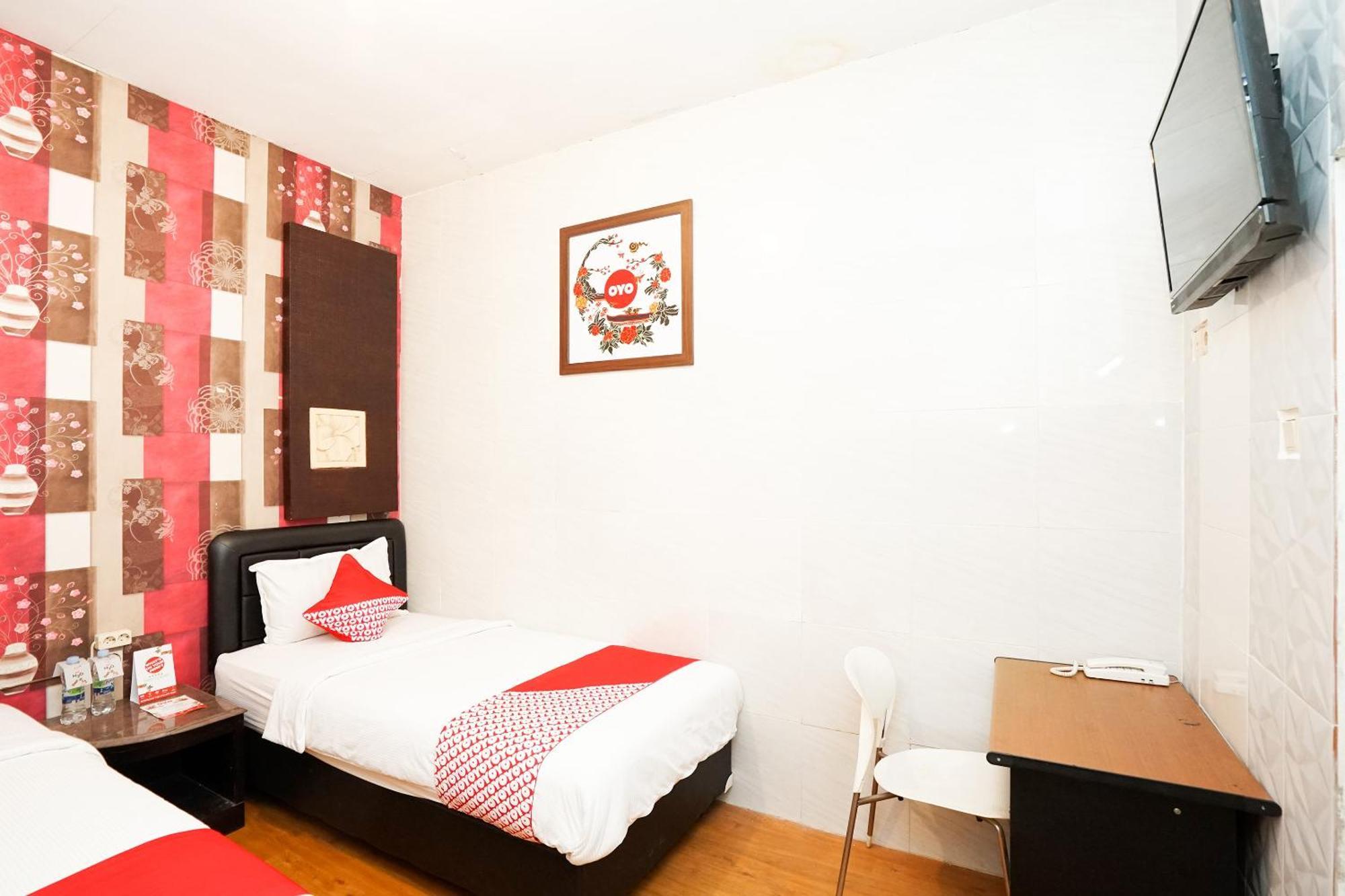 Oyo 425 Mojokerto Guesthouse ภายนอก รูปภาพ